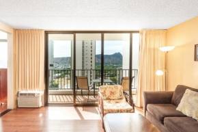 Deluxe 21st Floor Corner Condo with Diamond Head Views